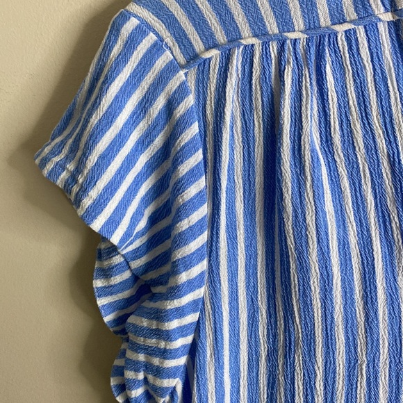 Liz Claiborne Blue and White Striped Blouse - Picture 6 of 8
